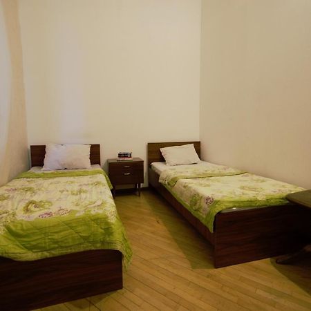 Backpackers Hostel Tbilisi Ngoại thất bức ảnh