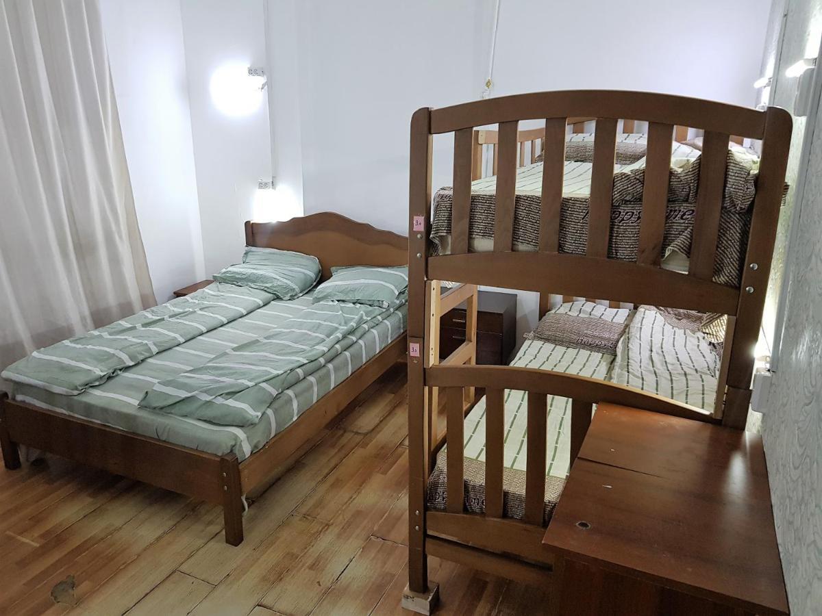 Backpackers Hostel Tbilisi Ngoại thất bức ảnh