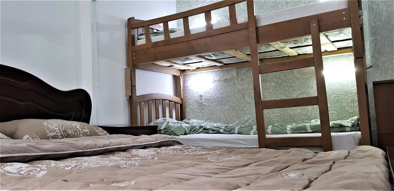 Backpackers Hostel Tbilisi Ngoại thất bức ảnh
