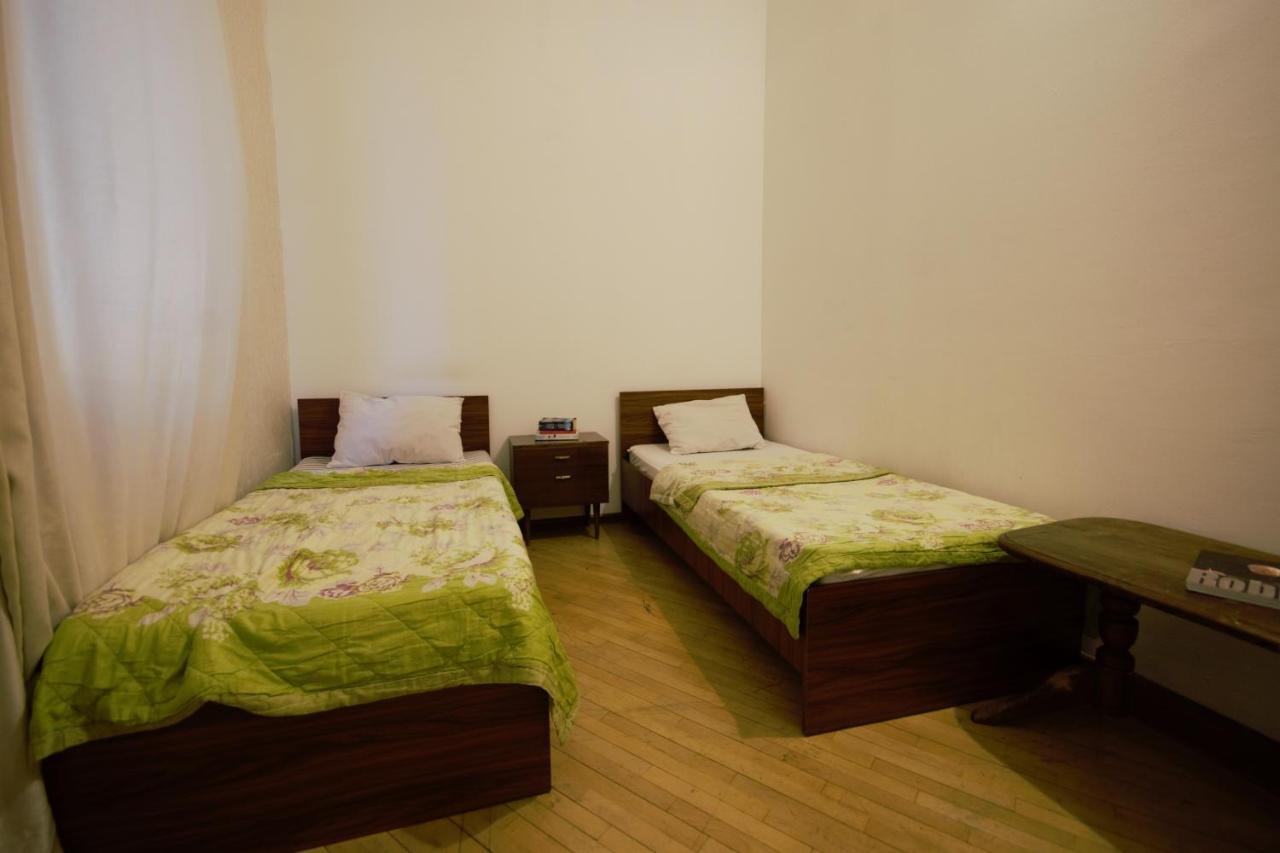 Backpackers Hostel Tbilisi Ngoại thất bức ảnh